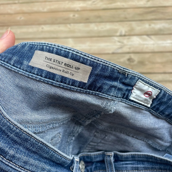 Adriano Goldschmeid the stilt roll up cigarette - Picture 5 of 8